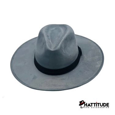 St. Helen - Hattitude
